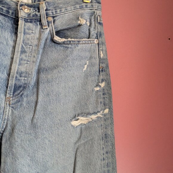 High-Rise Relaxed Jeans - Picture 4 of 9